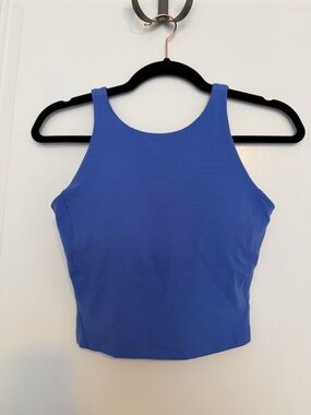 Lululemon blue/ purple size 4 crop top